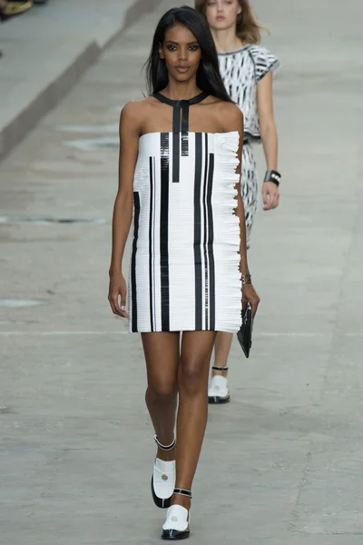 Look 84